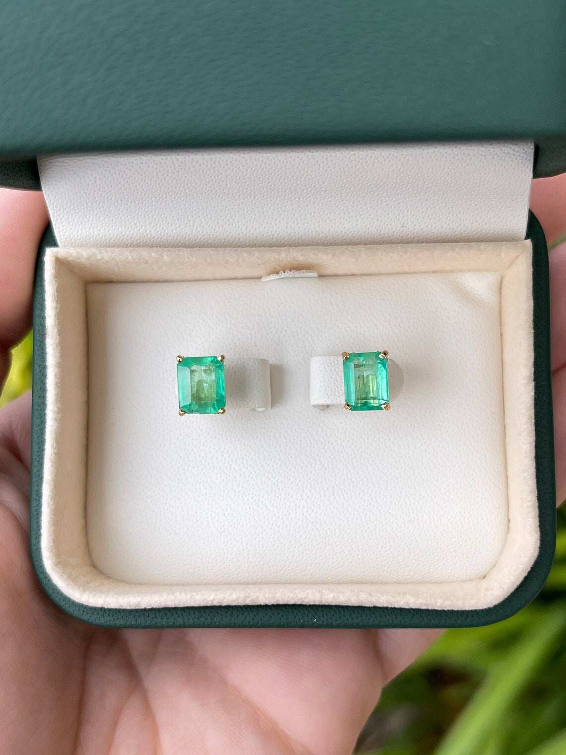 4.0tcw Statement Colombian Emerald Classic Solitaire Stud Earrings 14K - JR Colombian Emeralds