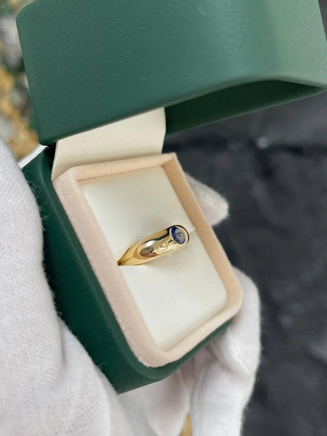 0.50ct Natural Round Sapphire Creates A Classic Deep Blue Solitaire Ring