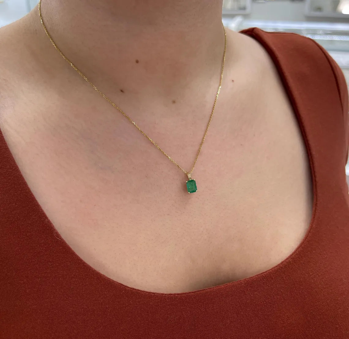3.50ct Natural Emerald Cut Dark Green Emerald Pendant Necklace Floral