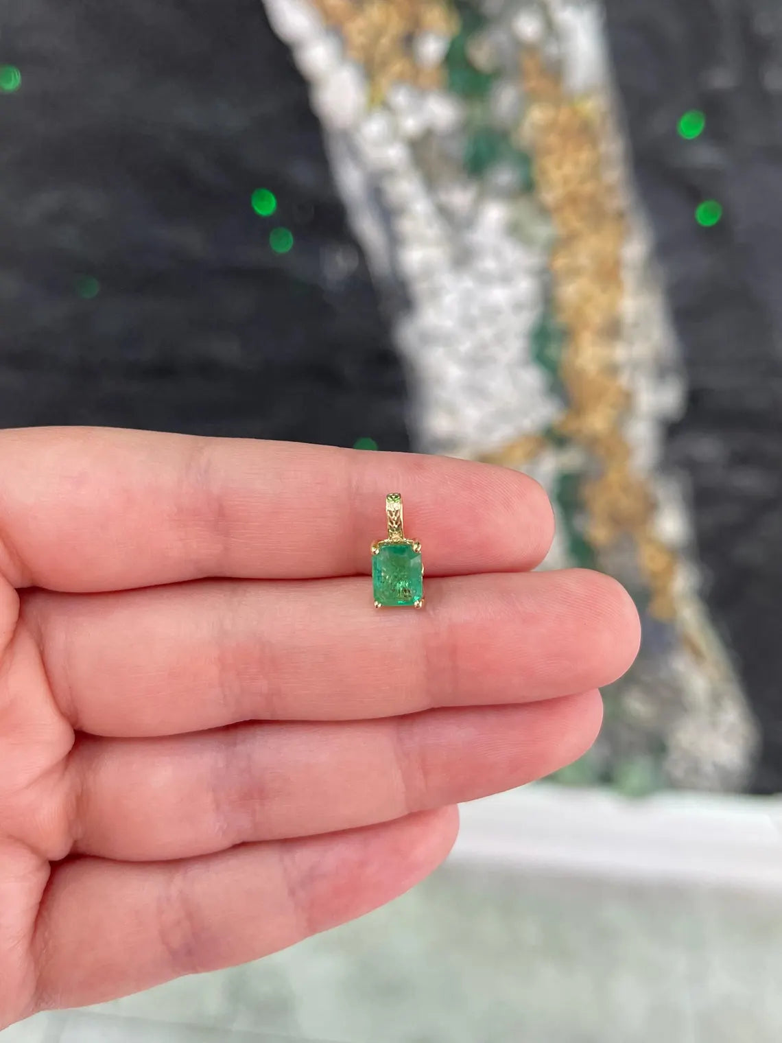 3.50ct Natural Emerald Cut Dark Green Emerald Pendant Necklace Floral