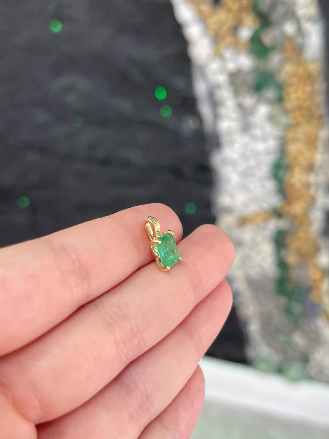 3.50ct Natural Emerald Cut Dark Green Emerald Pendant Necklace Floral