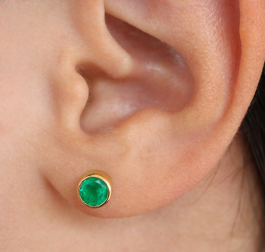 Deep Dark Green 1.22tcw Circle Round Emerald Natural Bezel Earrings 18K