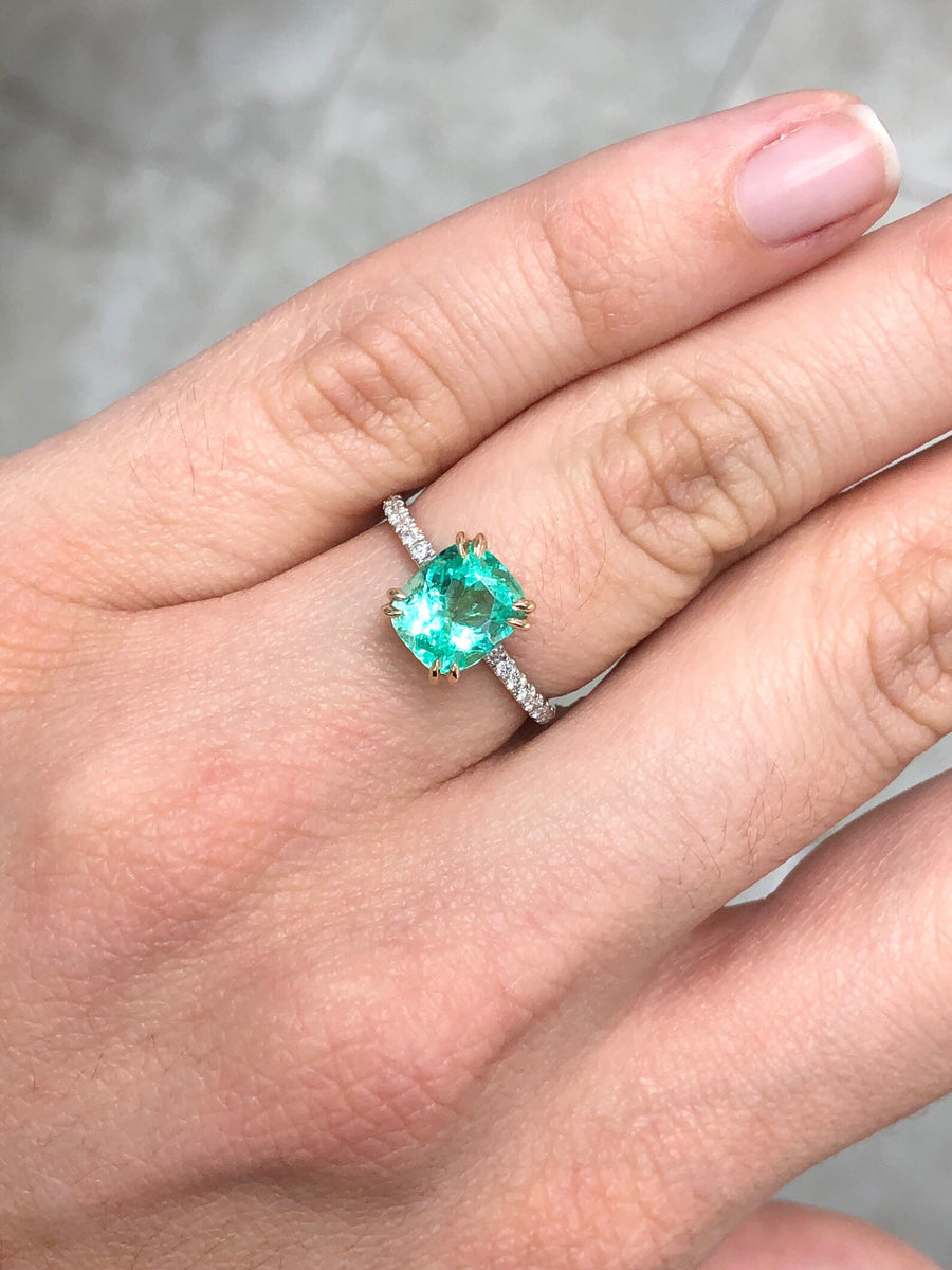 Dazzling Cushion-Cut 2.30tcw Natural Emerald Ring with Diamond Accents in 14K Gold