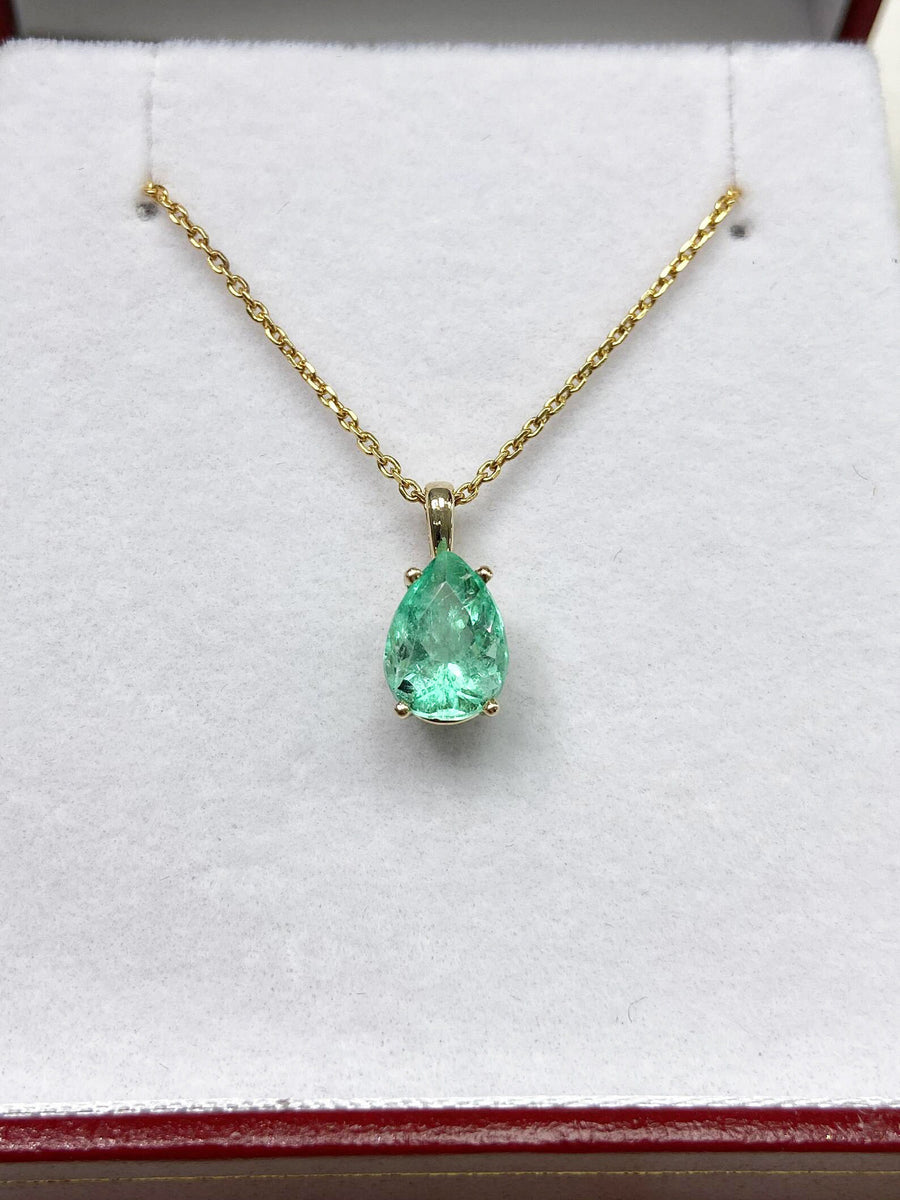 1.50 Carat Colombian Emerald Pear 4 Prong Solitaire Pendant With Chain 14K