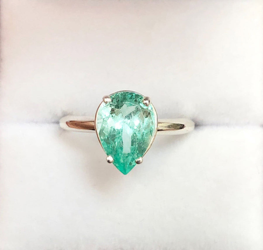 1.90 Carats Teardrop Emerald Solitaire Silver Ring
