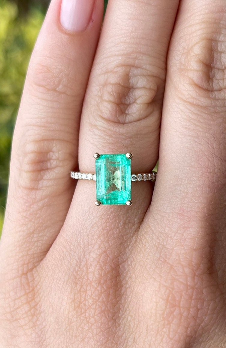 14K Gold Ring Featuring 4.21tcw Colombian Emerald Cut and Diamond Solitaire