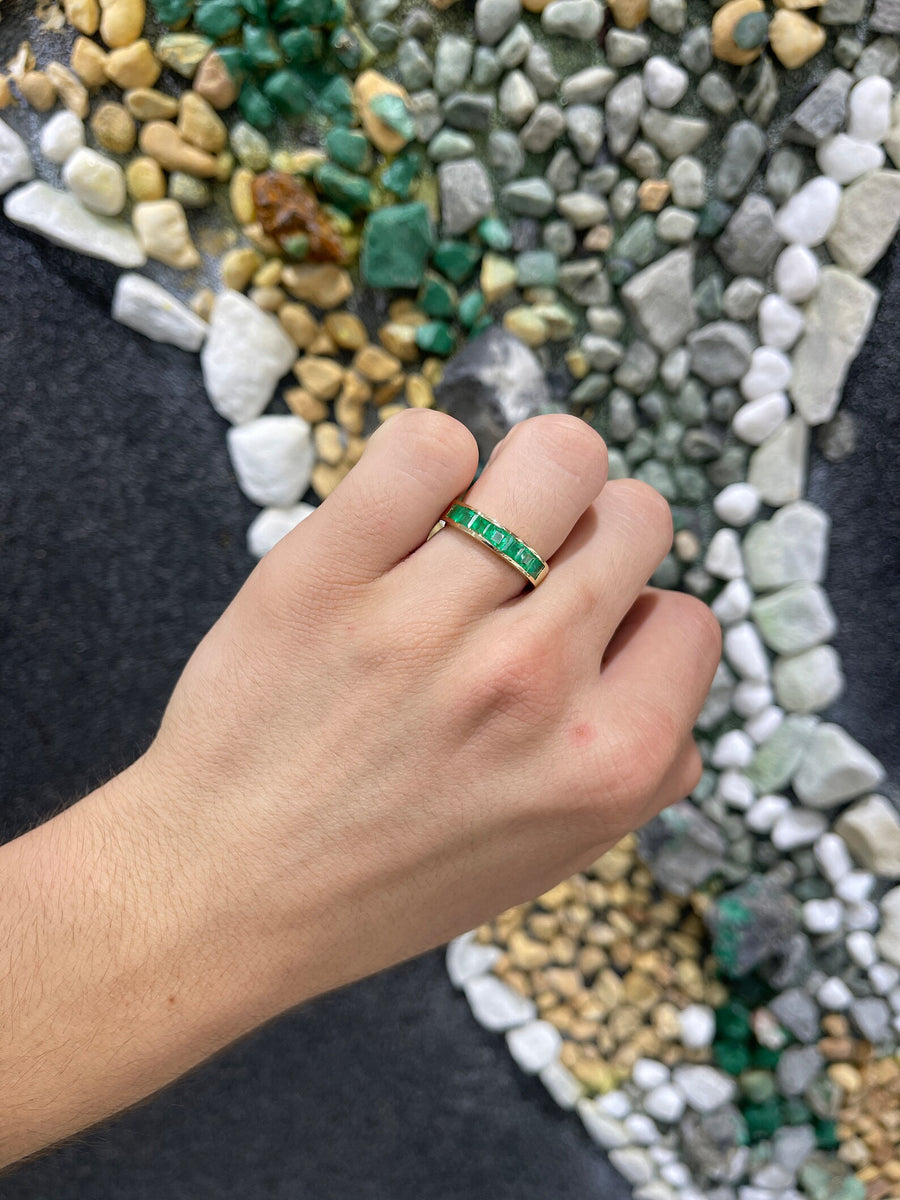 Men's Real Vivid Green 1.40tcw Natural Emerald Wedding Gold Solid Gold Band Ring 14K