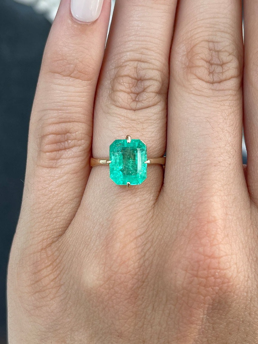 3.81 Carat Colombian Emerald Solitaire Set in a 14K Gold Engagement Ring