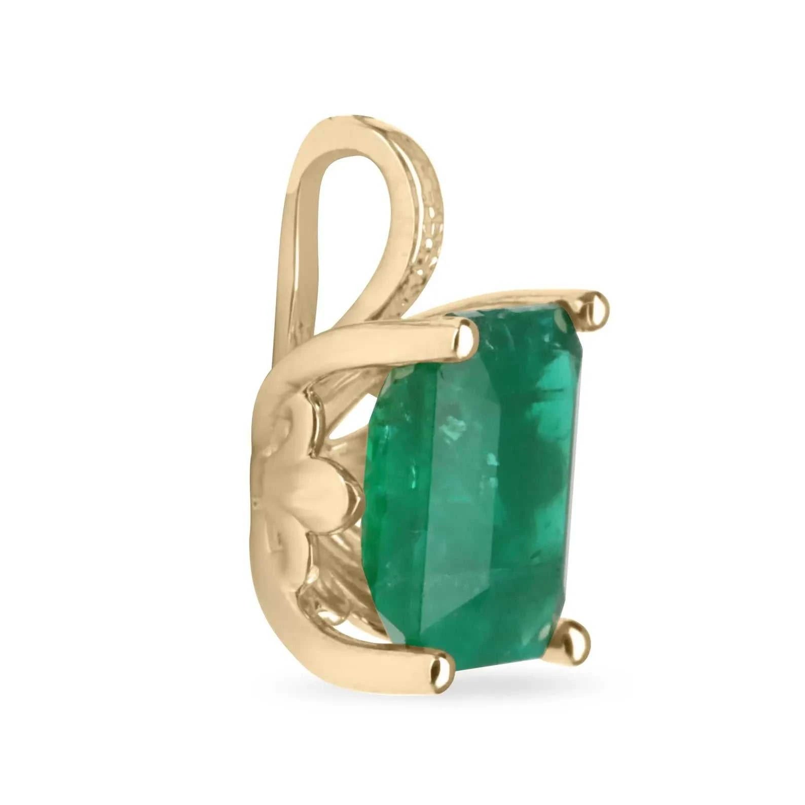 4.0ct 14K Natural Asscher Cut Emerald Solitaire Necklace 14K