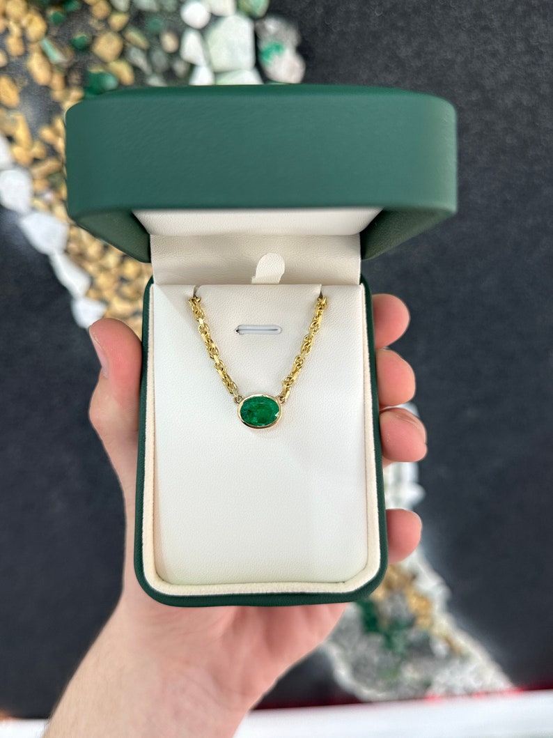 3.75ct 14K Gold Natural Rich Dark Green Oval Cut Emerald 3.0mm Anchor Chain Necklace
