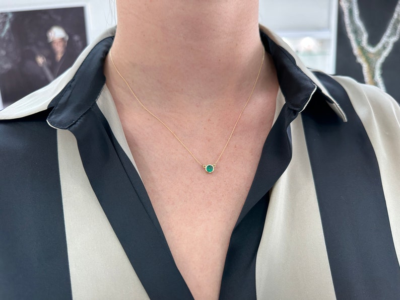 AAA Quality Round Cut Emerald Necklace