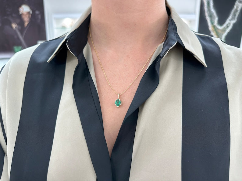 1.93tcw 14K Gold Rich Dark Green Oval Cut Emerald & Diamond Halo Pendant Necklace