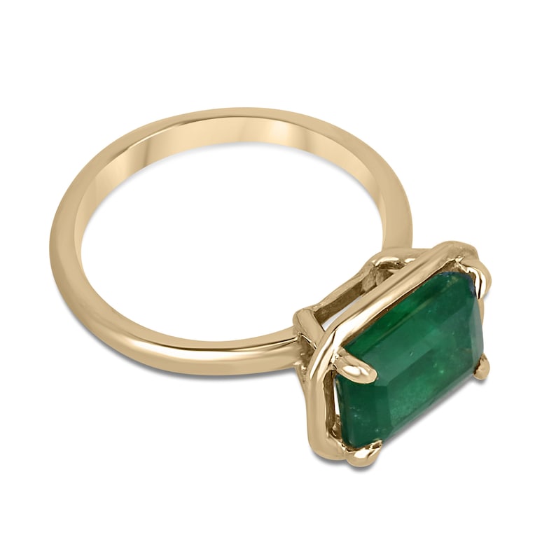 3.92ct 18K Gold Forest Green East to West Ring