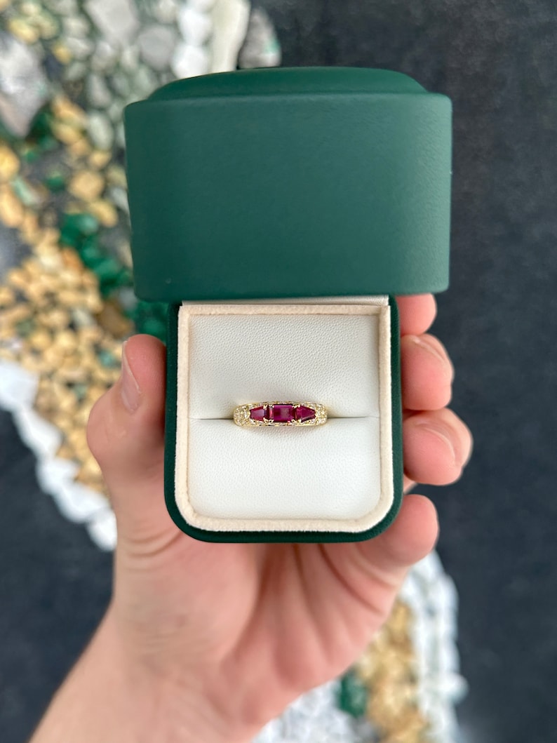 1.80tcw 18K Gold Fine Quality Ruby & Diamond Accent Statement Stacking Blood Red Pinky Ring - JR Colombian Emeralds