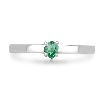 Vivid Medium Green Emerald Ring