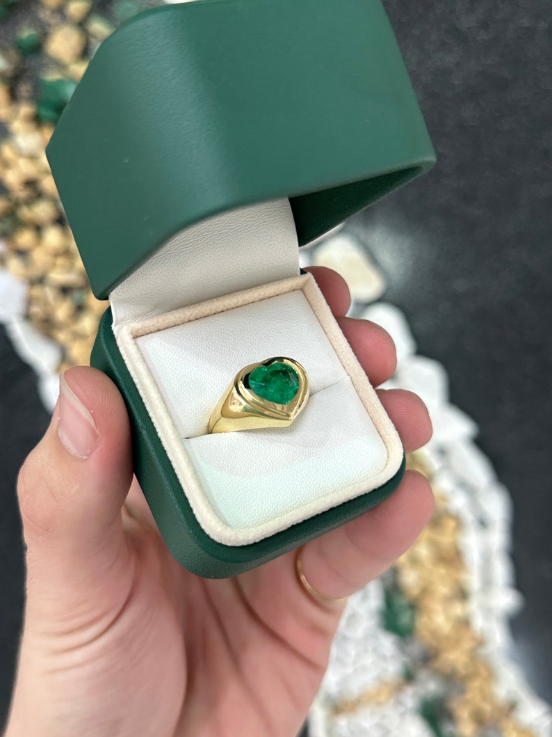 Dark Vivid Rich Green Heart Emerald Set in 18K Gold Bezel