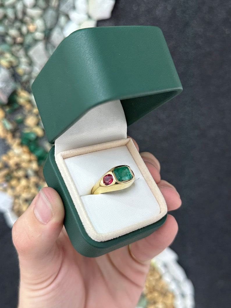 18K Gold Emerald Three Stone Ring