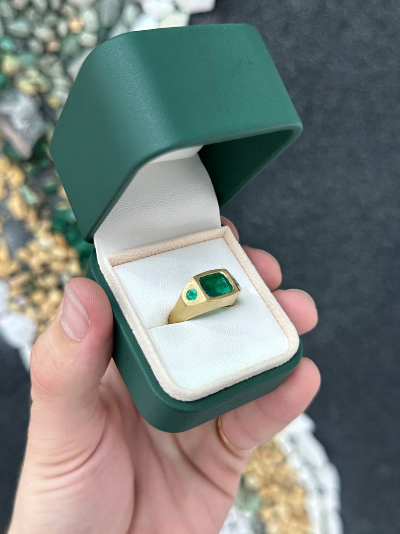 3.42tcw 18K Gold Deep Rich Green Gypsy Matte Finish Emerald 3 Stone Trilogy Ring