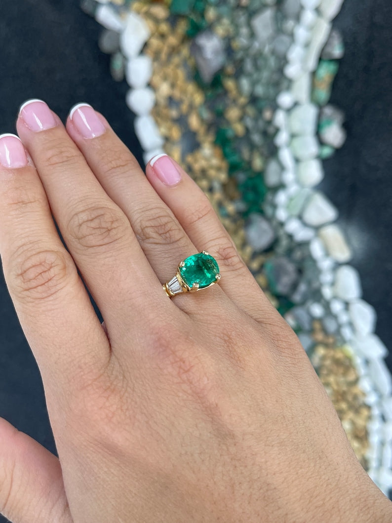 Fine Quality Electric Green Cushion Emerald Ring