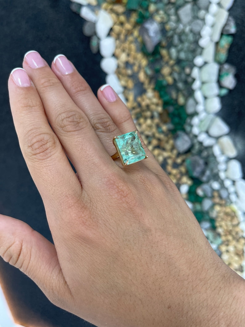 Ladies Large Statement Emerald Ring