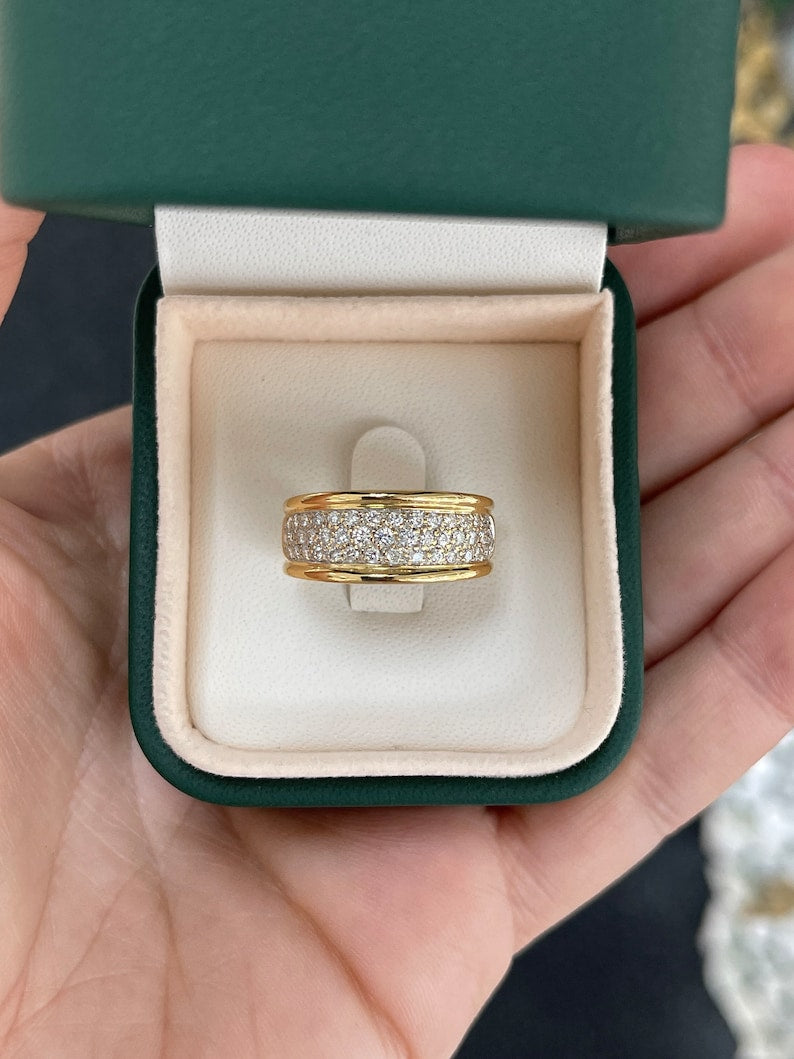 0.50tcw 18K Thick Yellow Gold Brilliant Round Cut Diamond Cluster Unisex Ring - JR Colombian Emeralds