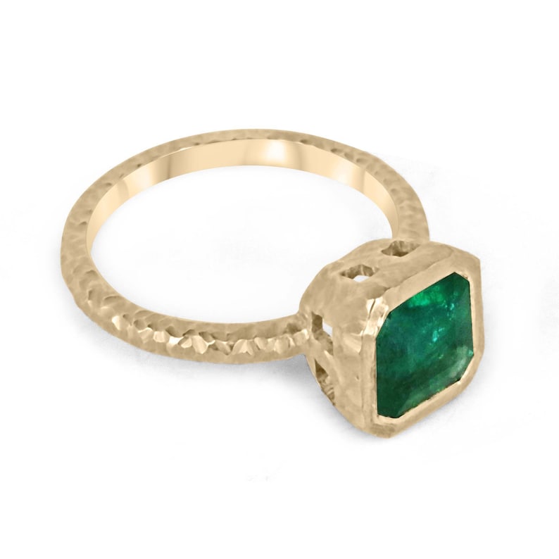 2.05ct 18K Fine Quality Asscher Cut Rich Dark Green Gold Ring