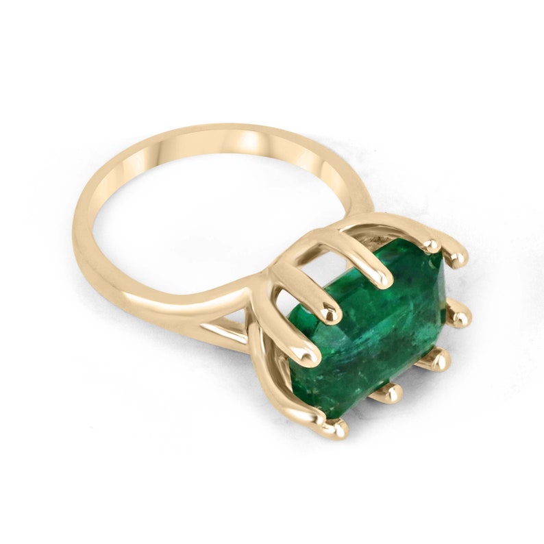 6.12ct 18K Funky 10 Prong Deep Rich Green Gold Ring