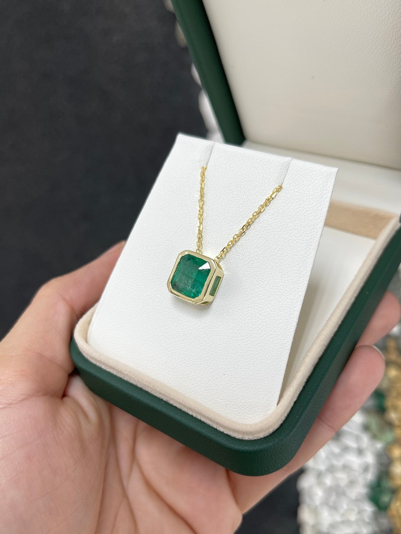 4.40ct 14K Gold Natural Asscher Cut Medium Dark Green Emerald Solitaire Gold Pendant Necklace - JR Colombian Emeralds