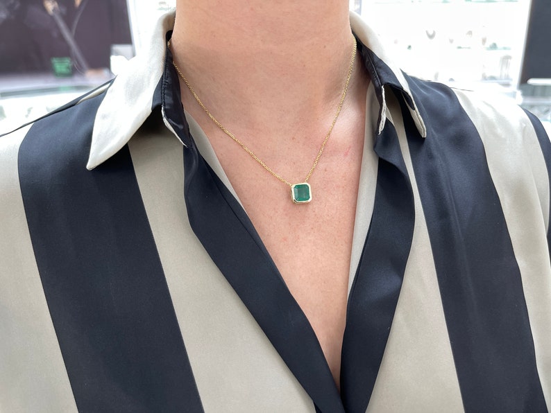 4.40ct 14K Gold Natural Asscher Cut Medium Dark Green Emerald Solitaire Gold Pendant Necklace
