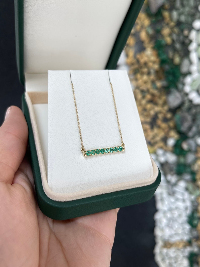 French Set Emerald Stationary Cable Chain in 14K Gold Necklace