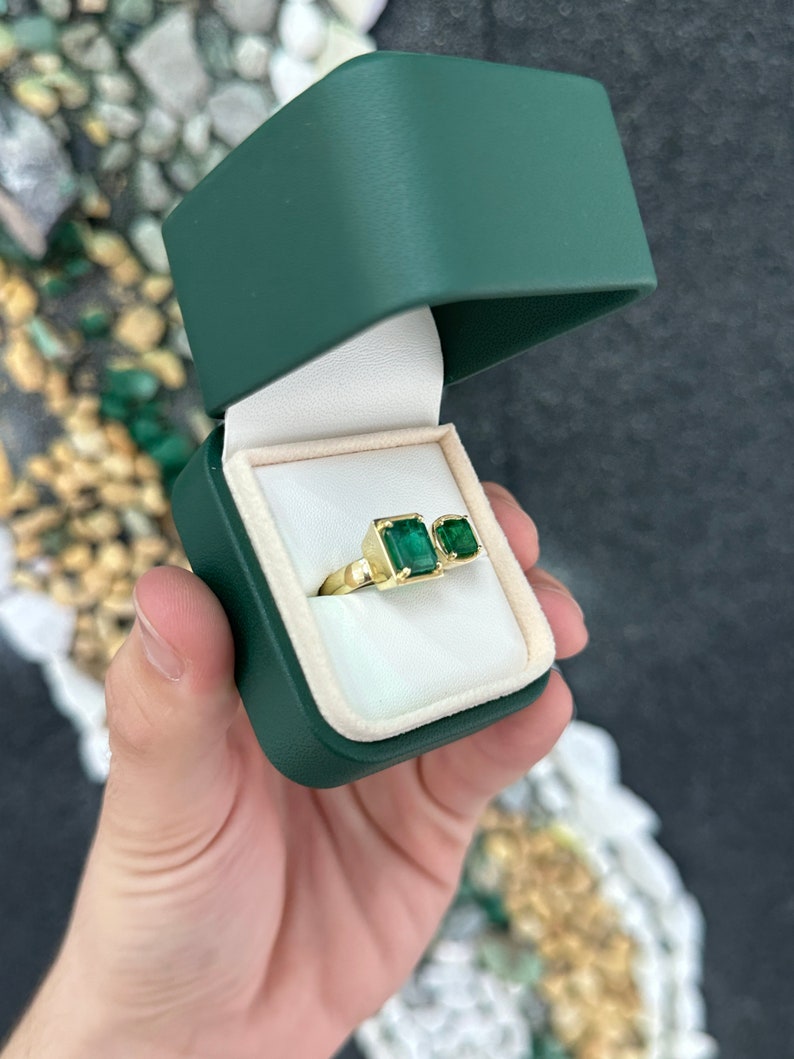 3.80tcw 14K Gold Dark Forest Green Asscher Cut Natural Emerald Toi Et Moi Ring - JR Colombian Emeralds