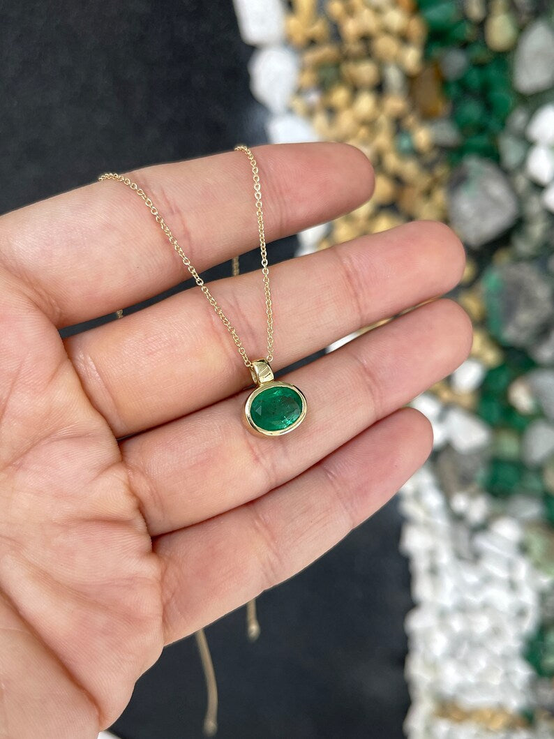 1.14 Carat 14K Gold Rich Dark Green Oval Cut Solitaire Pendant Necklace - JR Colombian Emeralds