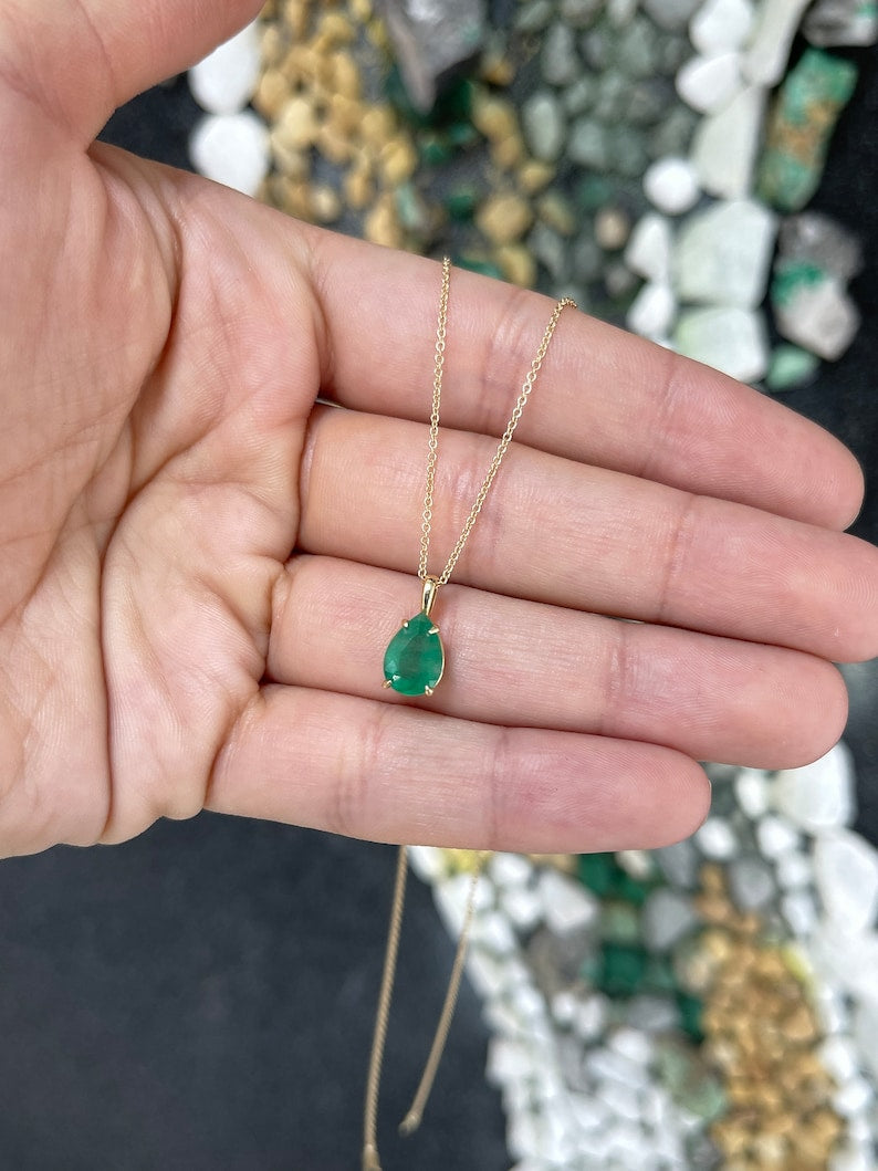 2.0ct 585 Gold Medium Dark Green Natural Pear Cut Emerald 4 Prong Solitaire Pendant Necklace