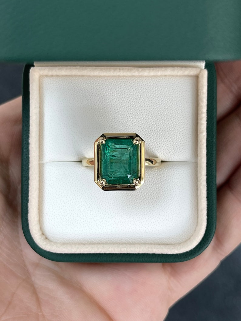 May Emerald Solitaire Ring in Gold
