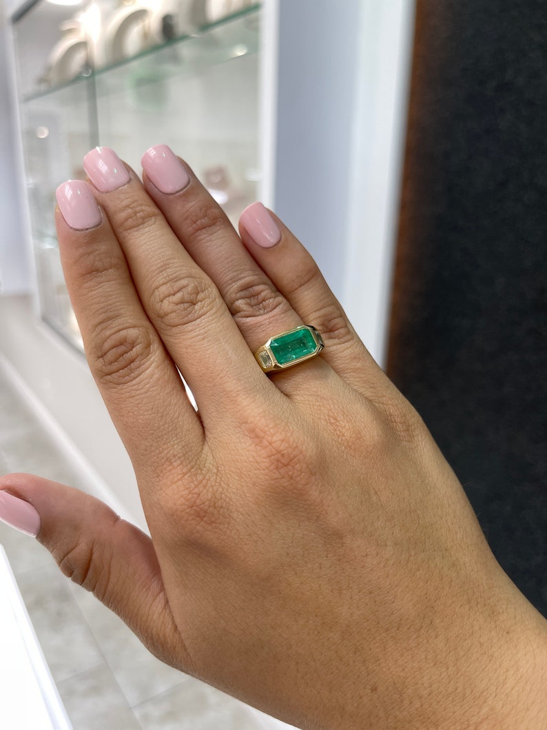 4.27tcw 18K Gold East to West Emerald Cut & Diamond Gypsy Unisex 3 Stone Ring - JR Colombian Emeralds