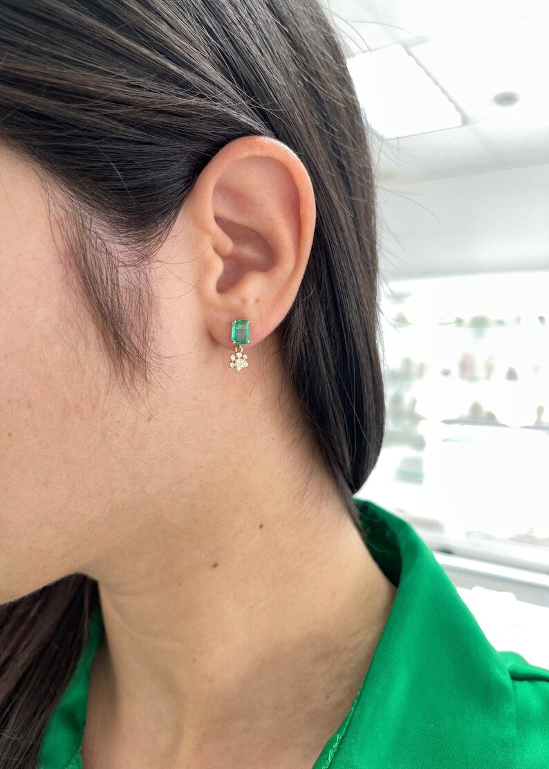 2.36tcw 14K Emerald & Diamond Dog Paw Print Stud Earrings