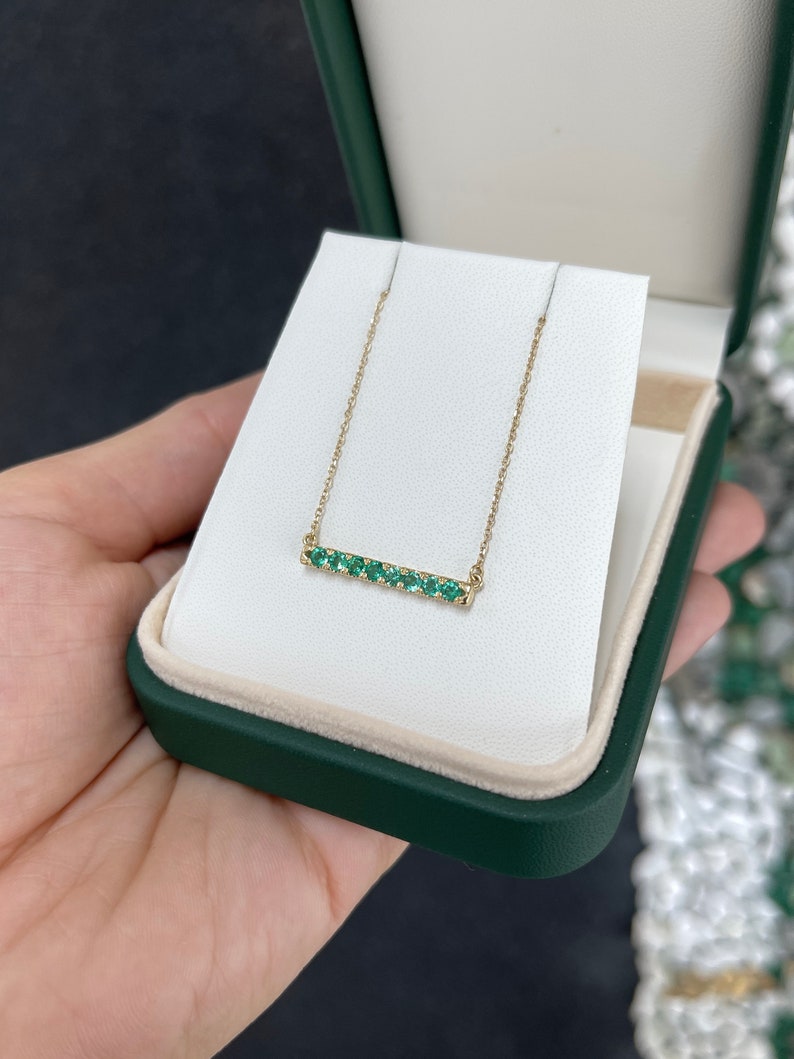 0.60tcw 14K Gold Stationary Cable Chain East to West Emerald Minimalist Necklace - JR Colombian Emeralds