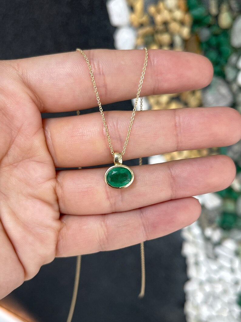 1.14 Carat 14K Gold Rich Dark Green Oval Cut Solitaire Pendant Necklace - JR Colombian Emeralds