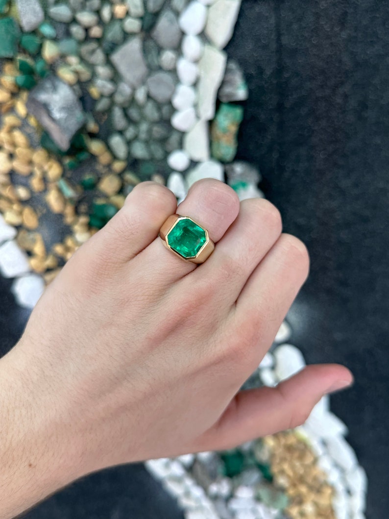 Emerald Signet Men's Ring