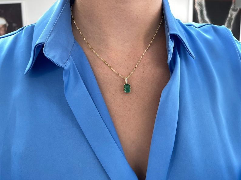 3.0tcw 18K Gold Fine Quality Emerald & Diamond W Accent 6 Prong Necklace - JR Colombian Emeralds