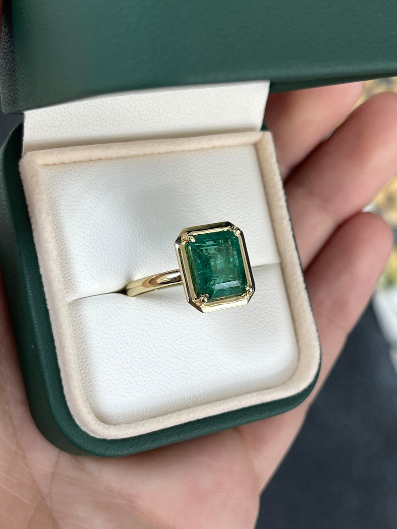 4.40ct 18K Emerald Cut Solitaire Four Prong Right Hand Gold Ring - JR Colombian Emeralds