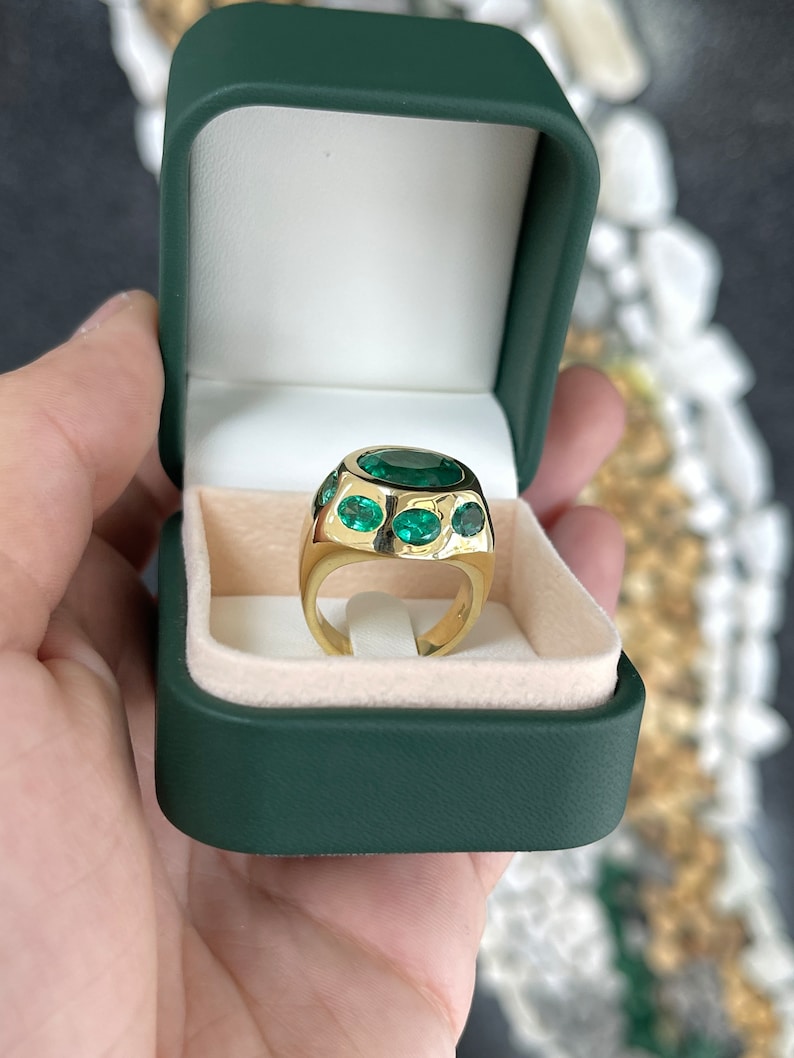 8.50tcw 18K Gold Oval Cut Natural Multi-Emerald Statement 9 Stone Ring - JR Colombian Emeralds