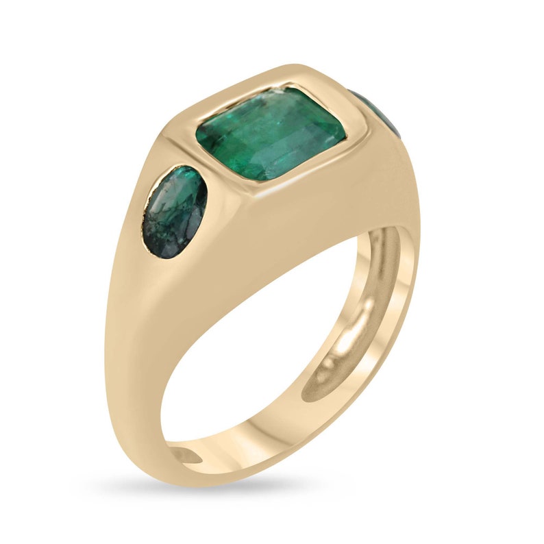 18K Gold Ring Featuring a Trio of Natural Lush Emeralds, Totaling 2.63 Carats, in a Medium Dark Green Hue
