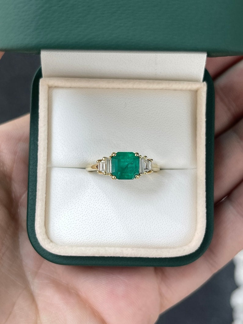 Exquisite 18K Gold 5 Stone Classic Emerald and Diamond Engagement Ring (1.95 Total Carat Weight)