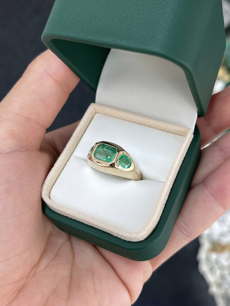 3.11tcw 14K Emerald & Oval Cut 3 Stone East 2 West Medium Green Trilogy Gold Ring - JR Colombian Emeralds