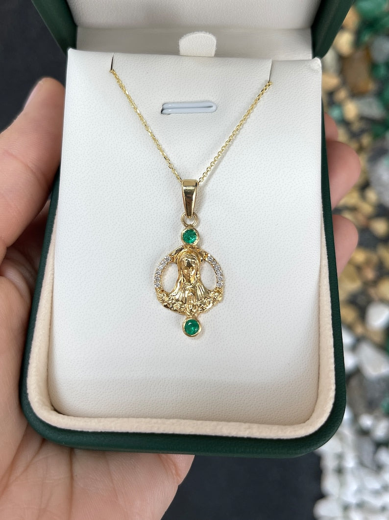 18K Yellow Gold Pendant Featuring Virgin Mary with Round Emerald and Diamond - Total 0.52ctw
