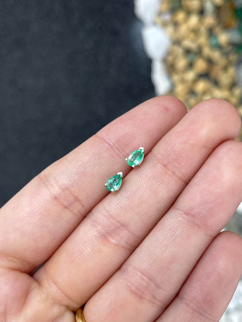 0.70tcw 14K White Gold Light Spring Green Pear Cut Emerald 3 Prong Stud Earrings - JR Colombian Emeralds