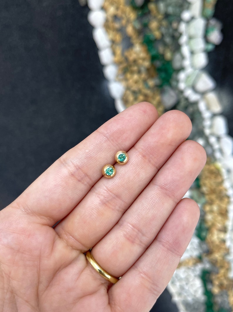 0.40tcw 14K Gold Medium Green 3.5mm Domed Round Cut Emerald Baby Gold Bezel Stud Earrings