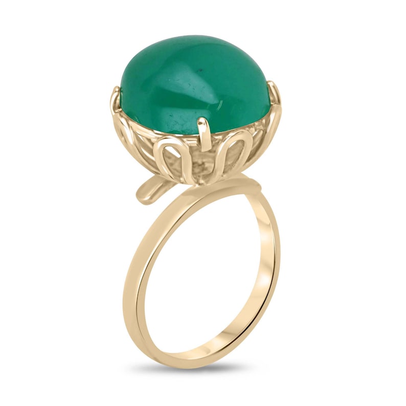 Elegant Medium Dark Green Emerald Solitaire Ring in 14K Gold - 10.30ct