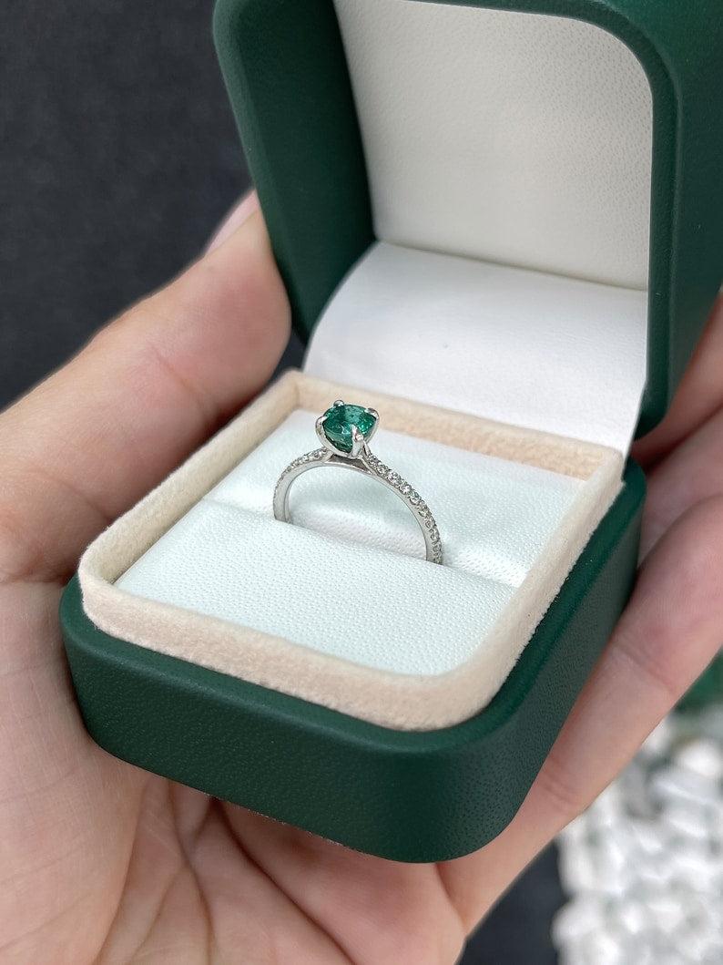 Eternal Radiance: 14K Gold Ring with 1.07tcw AAA Quality Round Cut Bluish-Green Emerald - A Timeless Beauty